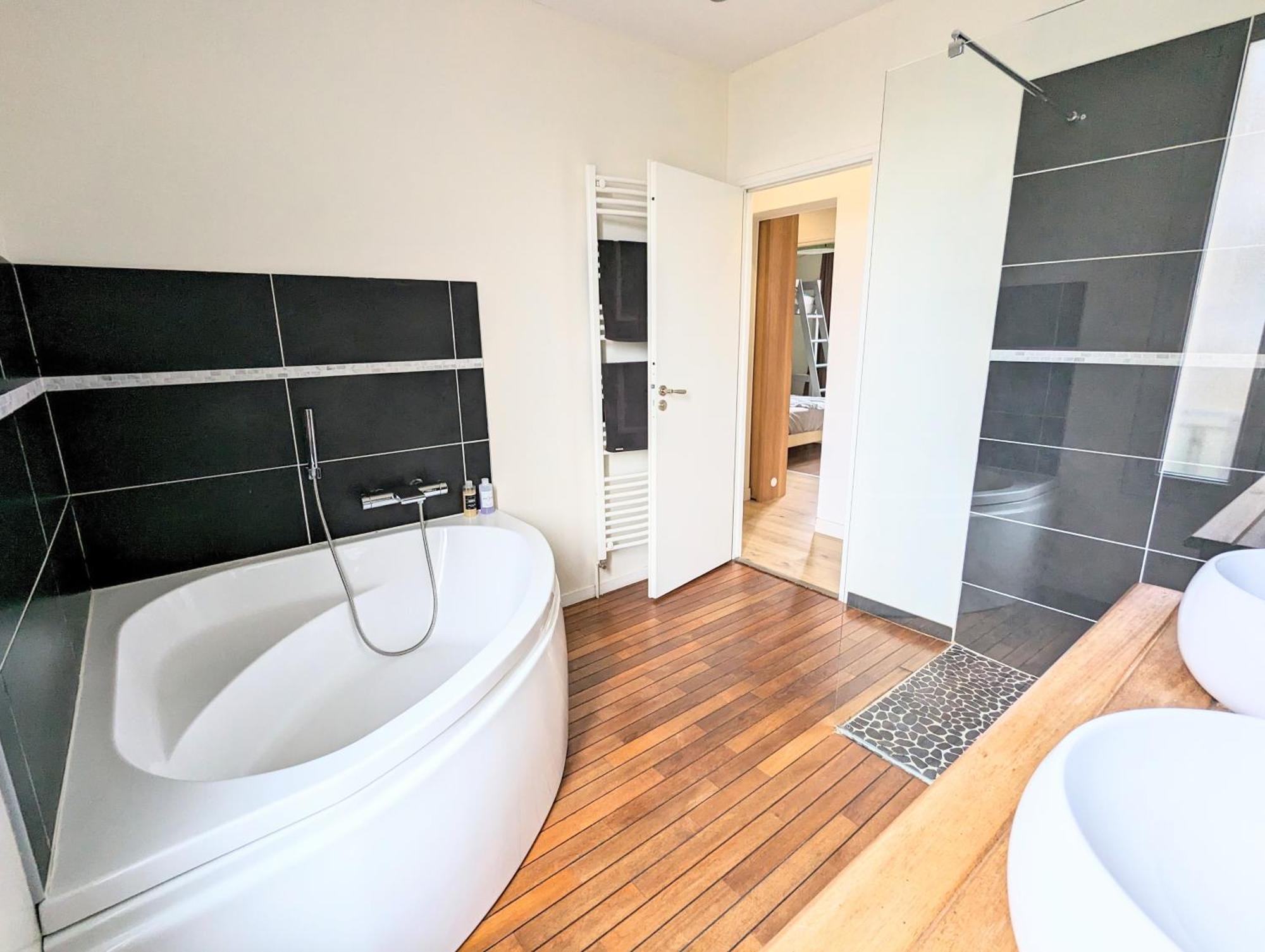 Apartamento L'Escapade Parisienne Maisons-Alfort Exterior foto